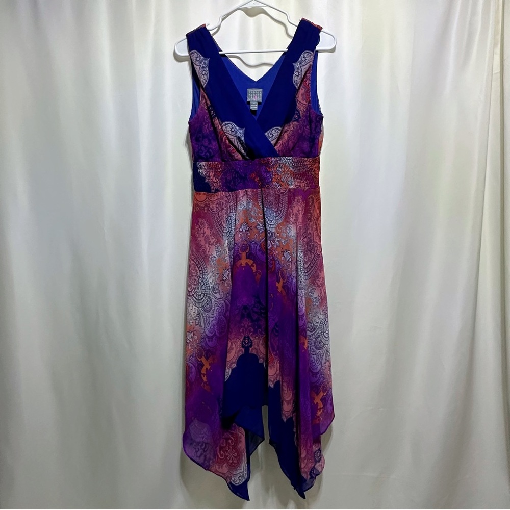 Multicolor Sleeveless Vneck Handkerchief Dress Size 10